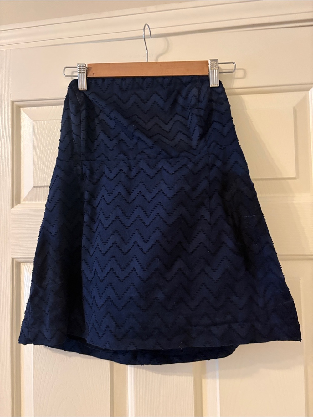 Vineyard Vines Navy Chevron A-Line strapless top